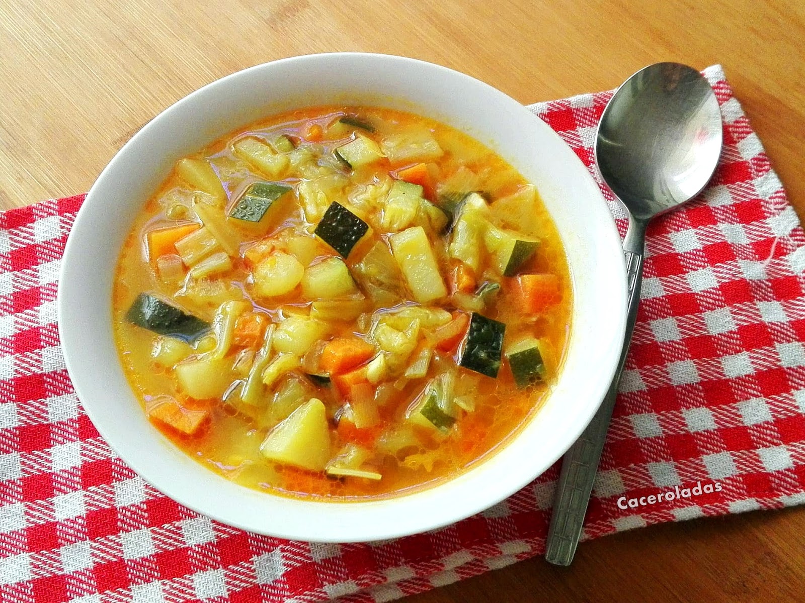 sopa casera de verduras