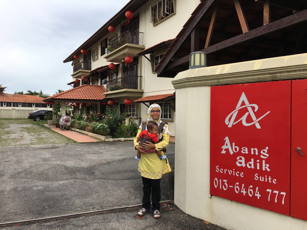 Ain's words: ABANG ADIK SERVICE SUITE : Hotel best dan 