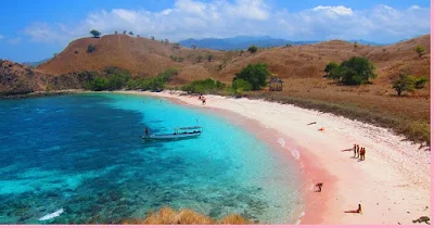 Pink Beach, Pulau Komodo, Nusa Tenggara Timur - berbagaireviews.com