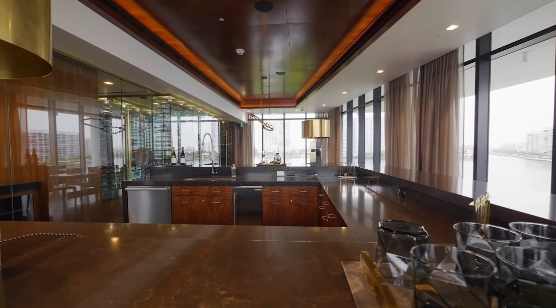 57 Interior Design Photos vs. Privé Island Residences Luxury Condo Tour