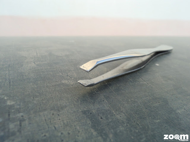 Old tweezers | ZOOM PHOTOS