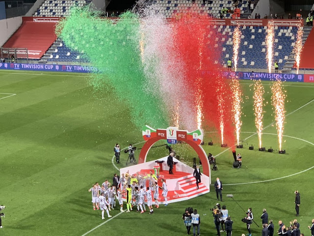 تتويج يوفنتوس بكاس ايطاليا تتويج يوفنتوس بكاس ايطاليا