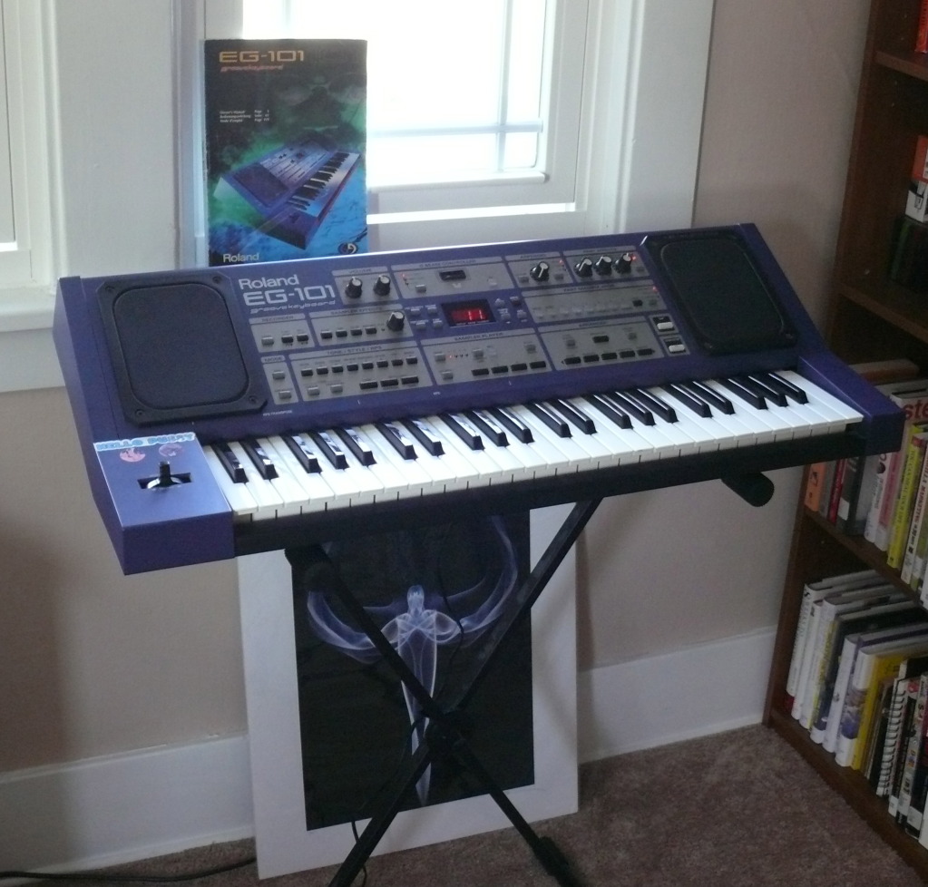 MATRIXSYNTH: Roland EG-101 Groove Keyboard with Built-in Speakers