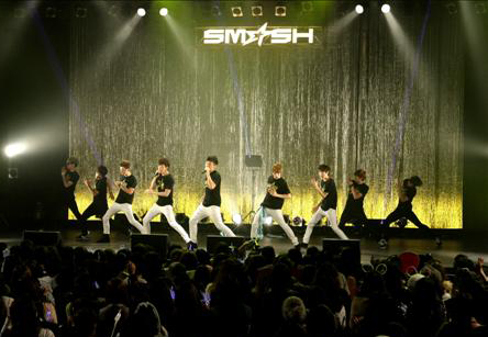 smash concert tokyo successful holds group held male japanese tour their part