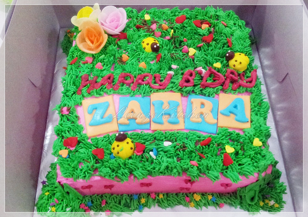 inside of M E * Birthday Cake Zahra