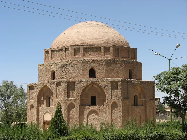 Gonbad-e Jabaliyeh in Kerman