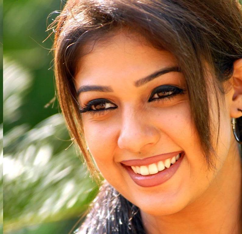 A Teen Hot Hot Nayanthara Wallpapers Indian Celeb
