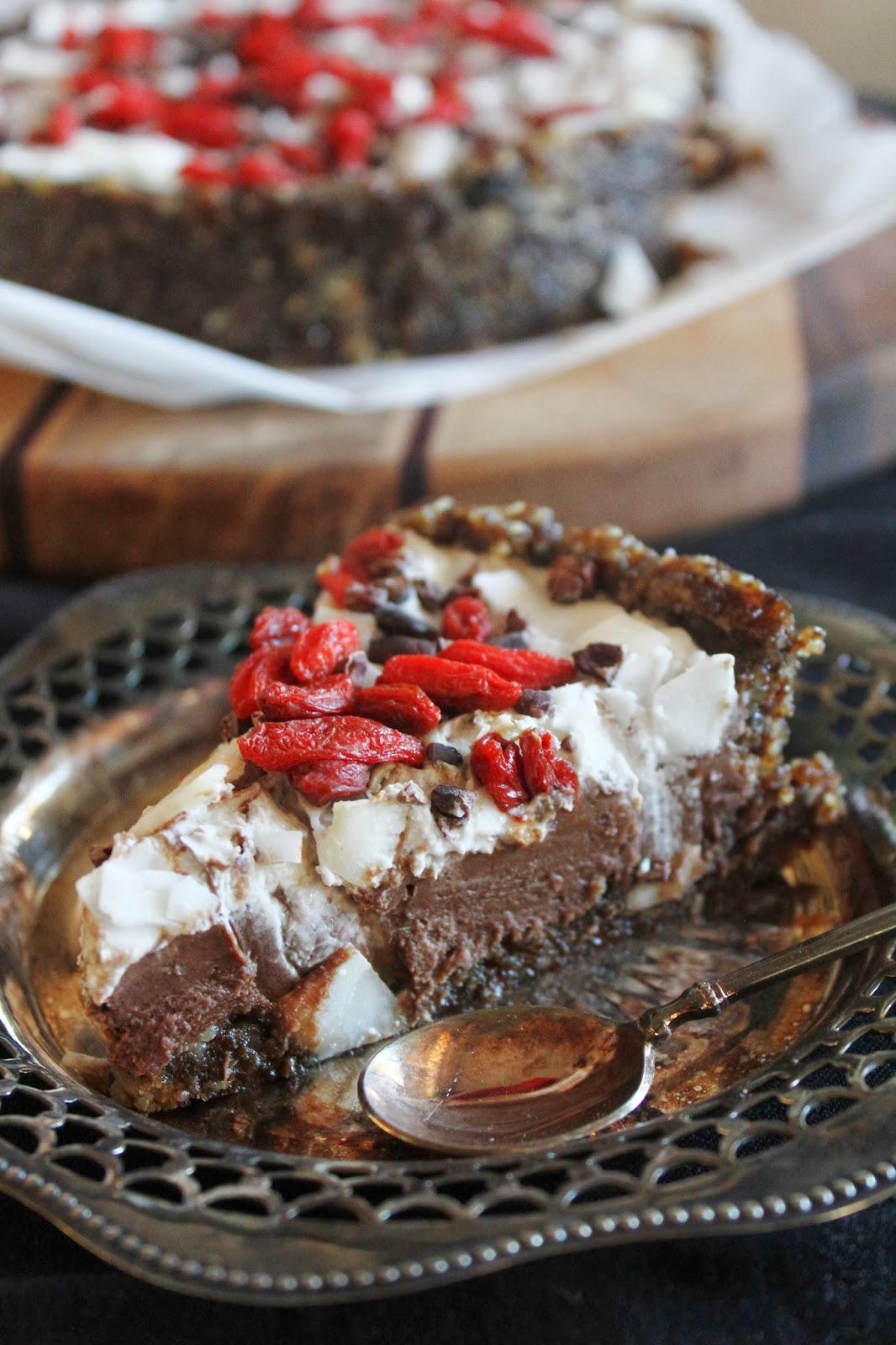 This Rawsome Vegan Life CHOCOLATE PUDDING TART WITH COCONUT CREAM
