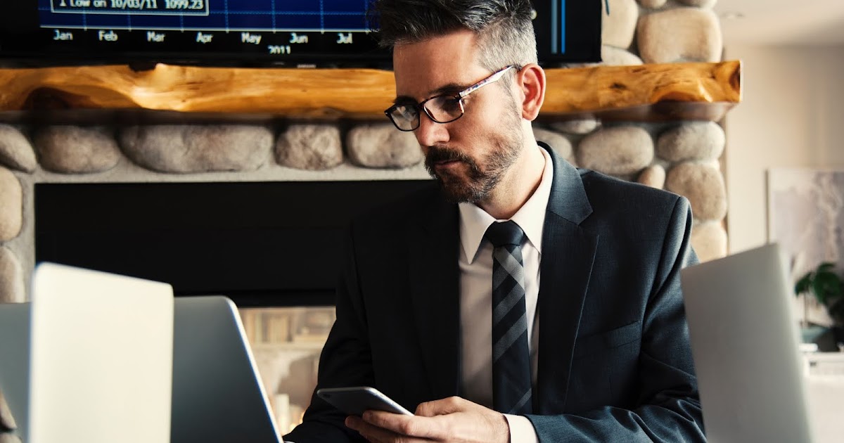 CEO vs COO: Roles, Responsibilities, and Collaboration in ...