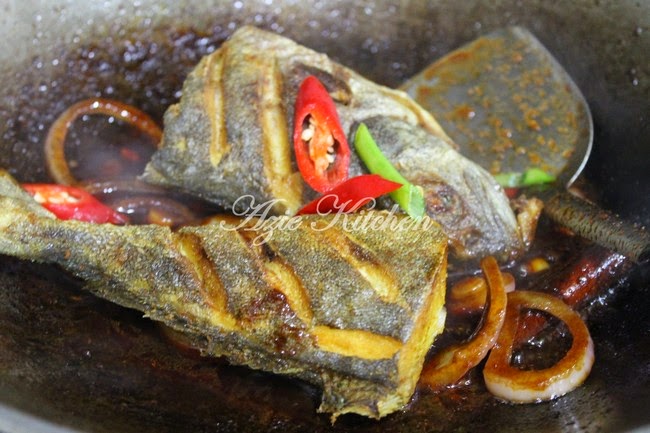 Masak Kicap Ikan Aji Aji Lebih Muda