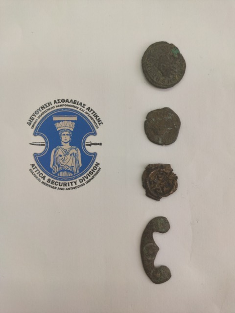 Σύλληψη αρχαιοκάπηλου: Κατείχε άγαλμα της Θεάς Υγείας και αρχαία νομίσματα