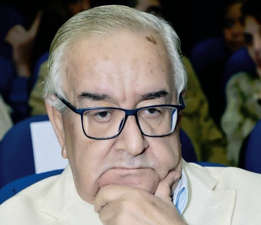 المخرج محمد عبدالعزيز : صحتى زى الفل وكريم معايا طول الوقت المخرج محمد عبدالعزيز : صحتى زى الفل وكريم معايا طول الوقت