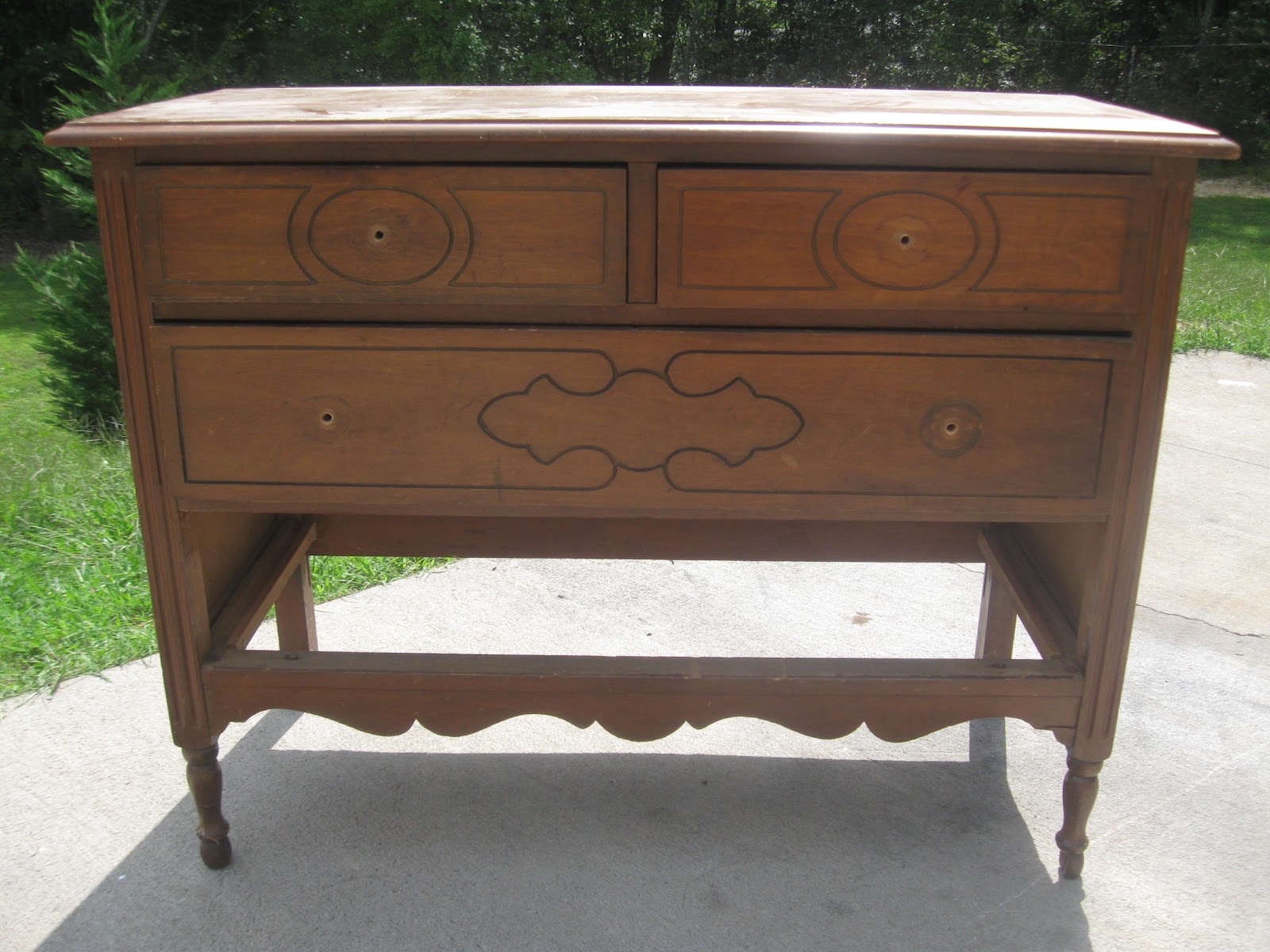 That's Not Junk...Refurbished Recycled Furniture 5 Auction Find