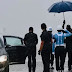 Hujan Lebat Sambut Kedatangan Jokowi di Sumsel