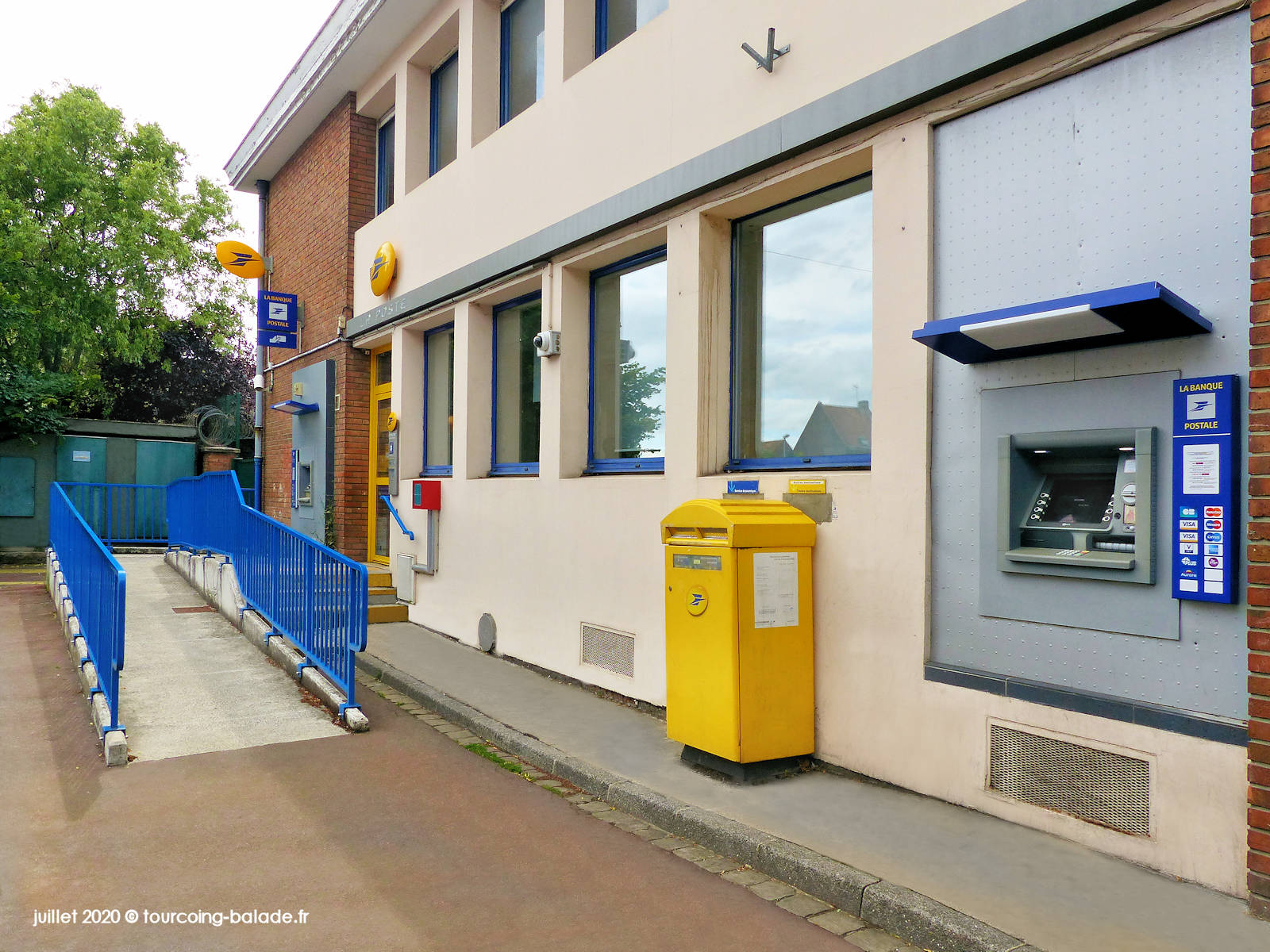 Tourcoing Balade La Poste Croix Rouge