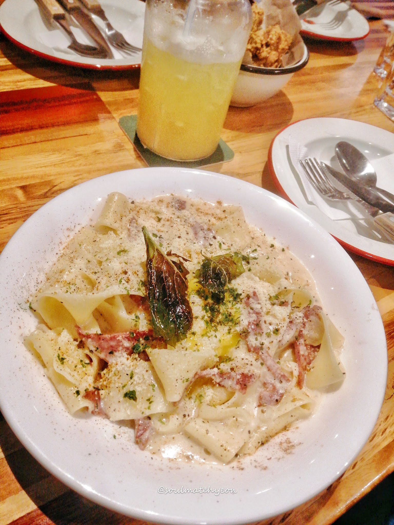 [Restaurant] Happy Place Restaurant & Bar, Kota Kinabalu soulmatehyeon