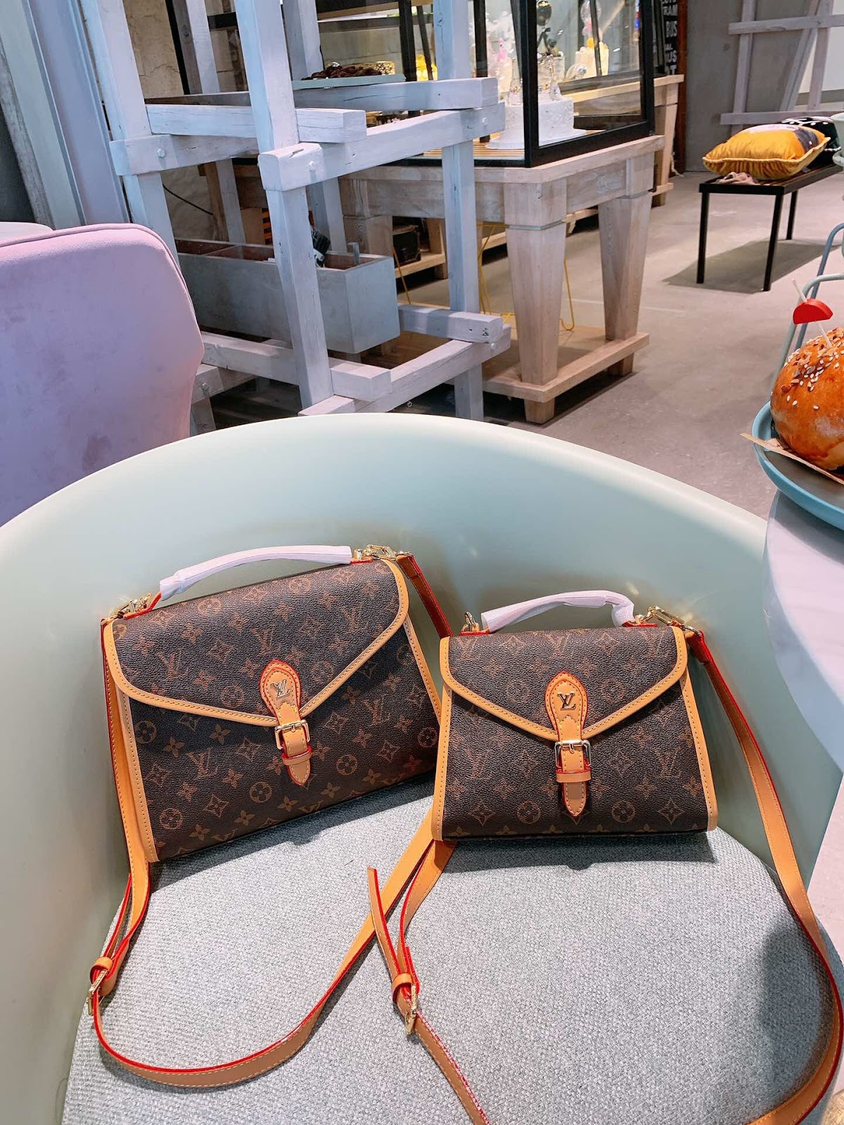 Louis Vuitton Ivy Bag 2020 Price | Supreme and Everybody