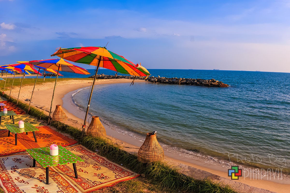 ผลการค้นหารูปภาพสำหรับ หาดแสงจันทร์