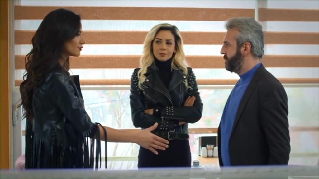 Elif odcinek 554: Murat dowiaduje się, że lichwiarz jest ojcem Ayli! Arzu zostaje wspólniczką Cevahira! [Streszczenie + Zdjęcia]