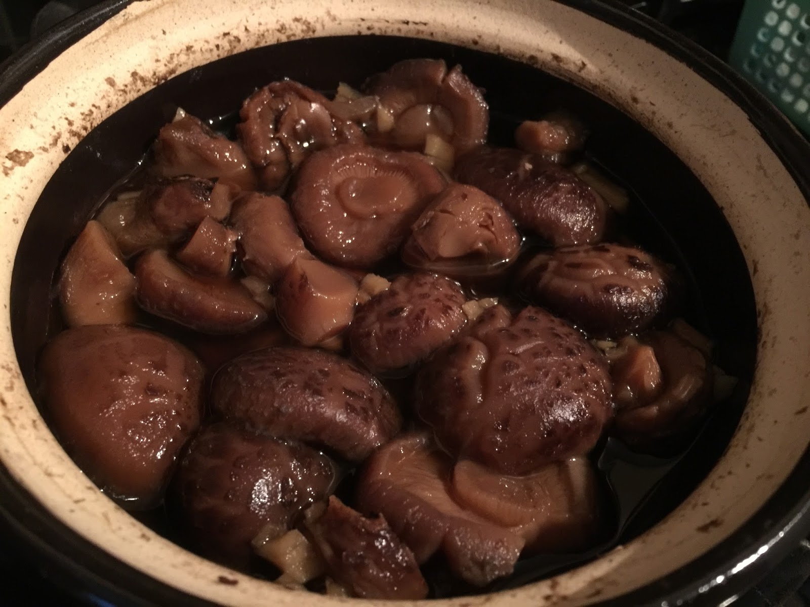 Fun Fun Cook (享樂煮意) 炆冬菇生菜 (Braised Shiitake Mushrooms in Oyster Sauce