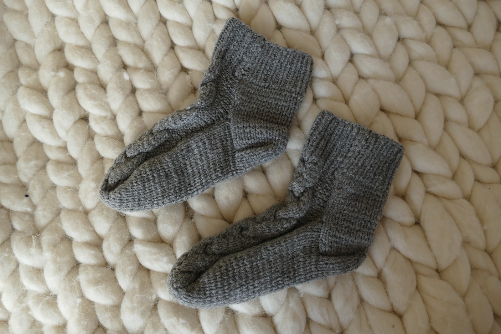 Why You Need Cashmere Socks In Your Life-  Lacecashmeredesign Review 