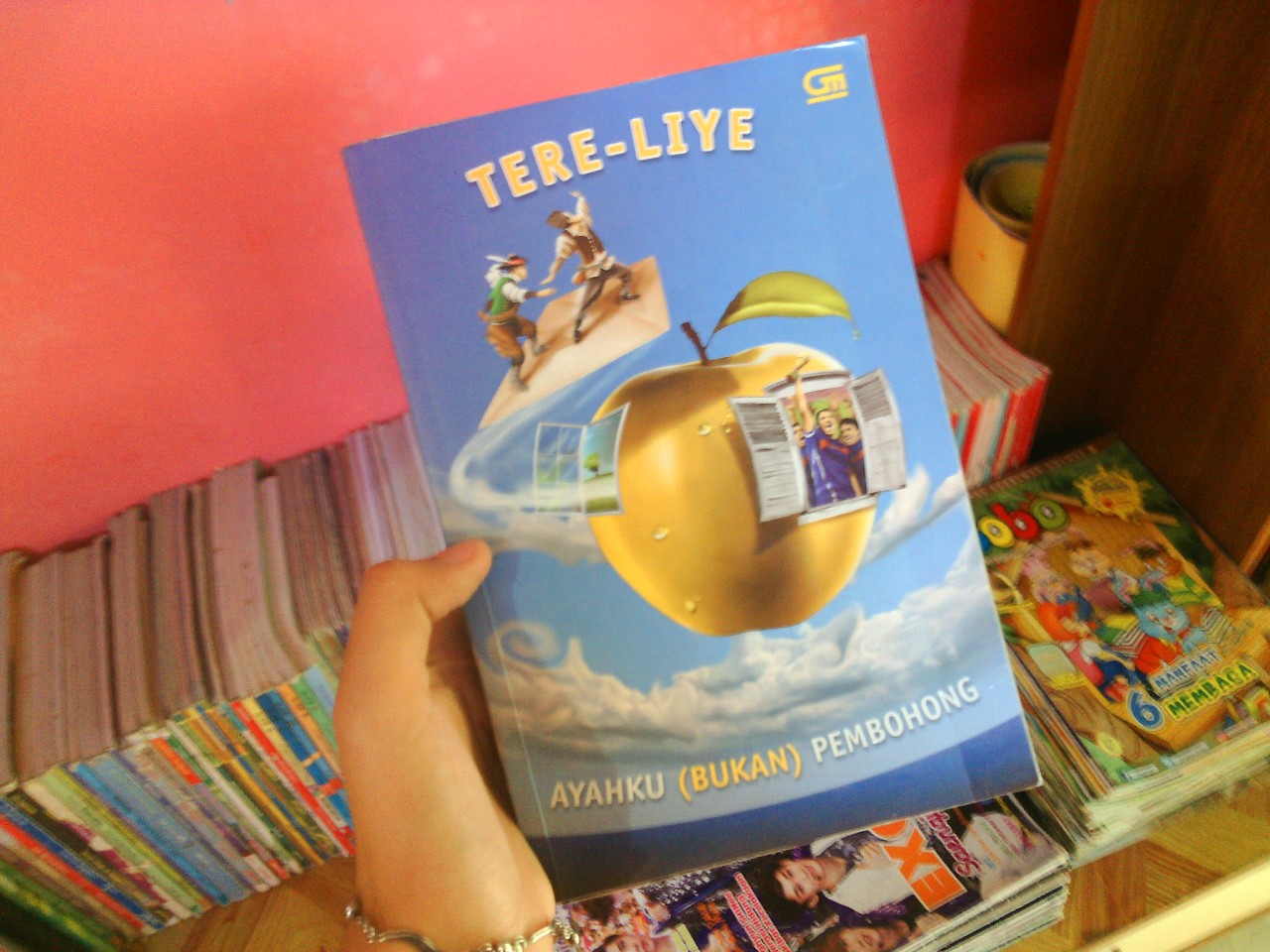 6 Buku Baru Di Rak Buku Coretannya Lianty Putri