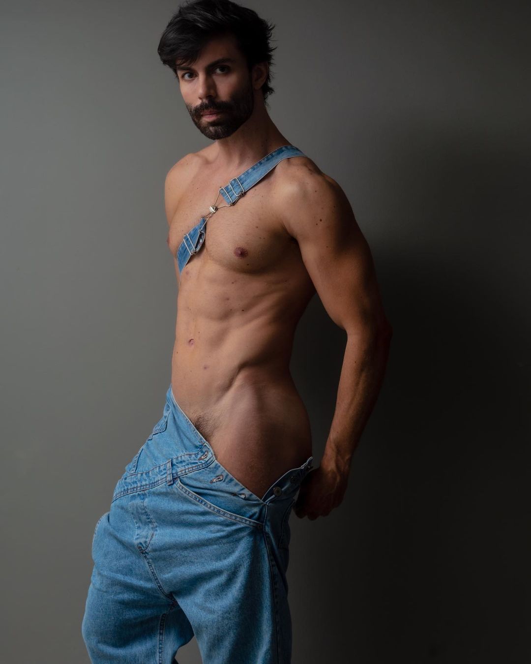 160580674_711638532817928_30181580144459