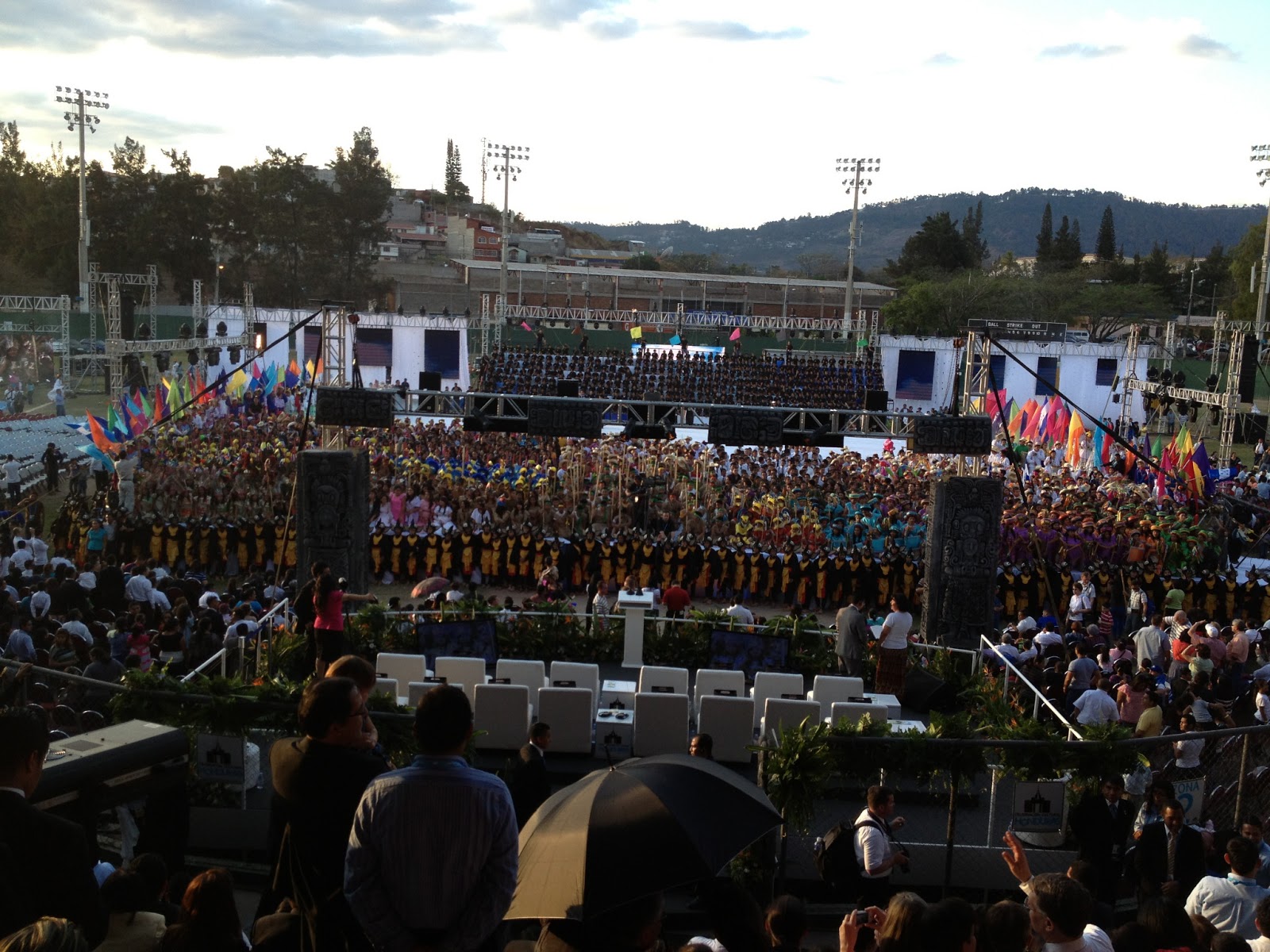 Veirs Blog: HONDURAS CULTURAL CELEBRATION-SATURDAY MARCH 16, 2013