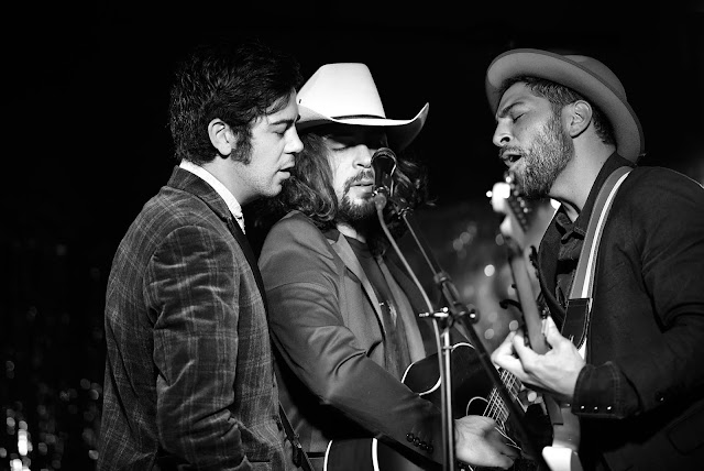 Harrison Edwards, LA Edwards and Jesse Daniel Edwards performing Bowery Vault, Nashville photographer Sarah Bello