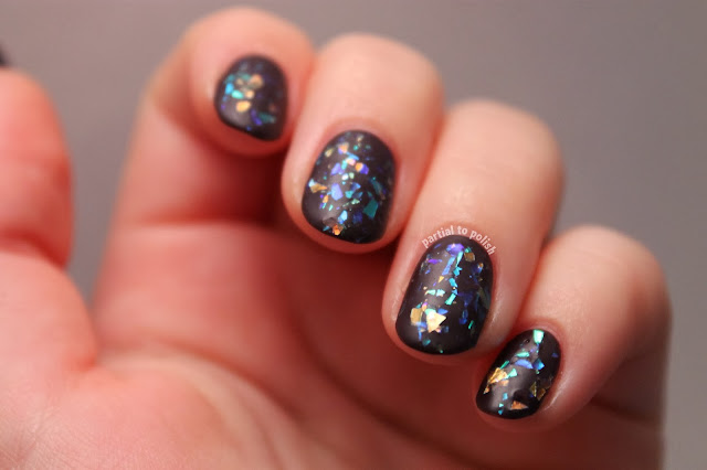 Color Club Covered In Diamonds Julep Matte Top Coat