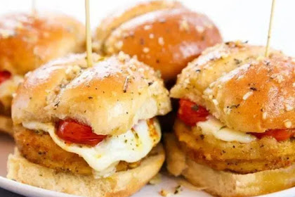 CHICKEN PARMESAN SLIDERS RECIPES