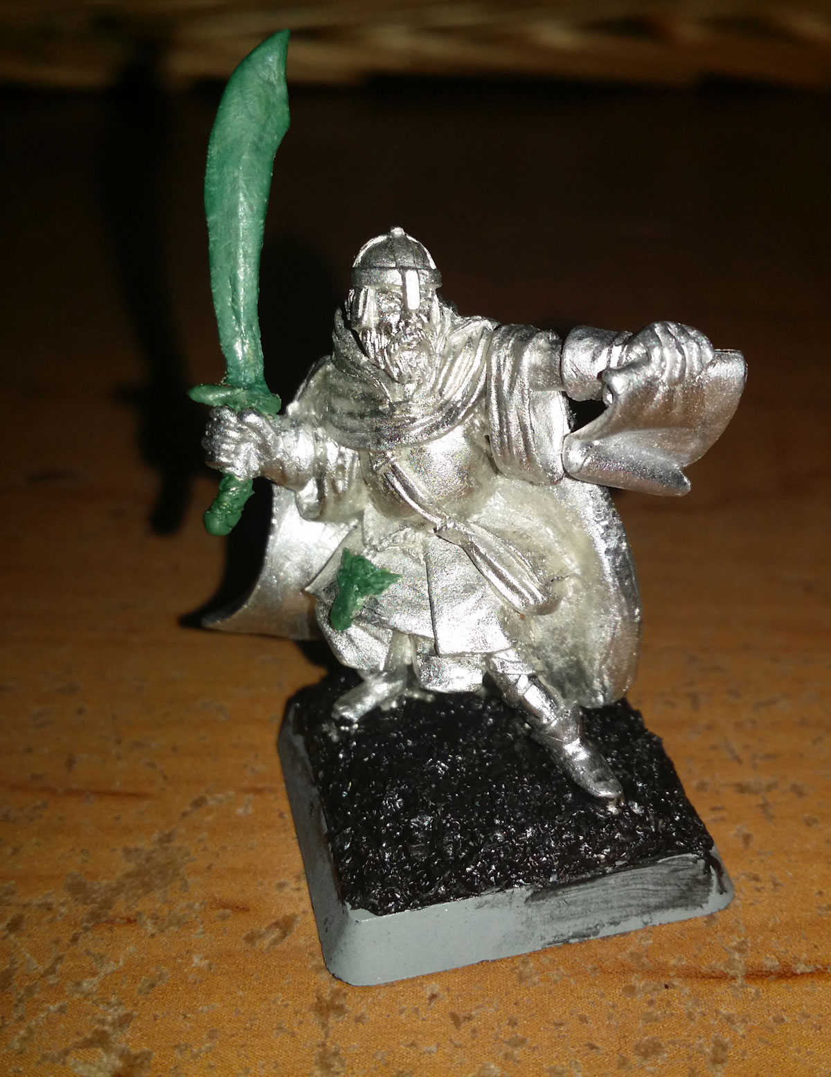 Knitfink crafts everything... Cleric of Sarenrae Miniature