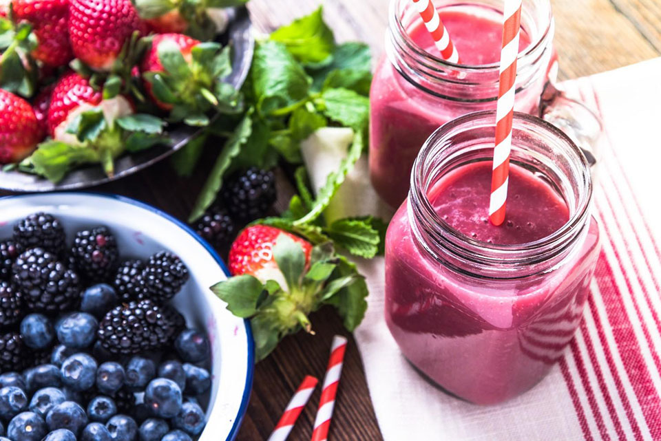 10Day Smoothies For Weight Loss Day 5 TripleBerry Treat