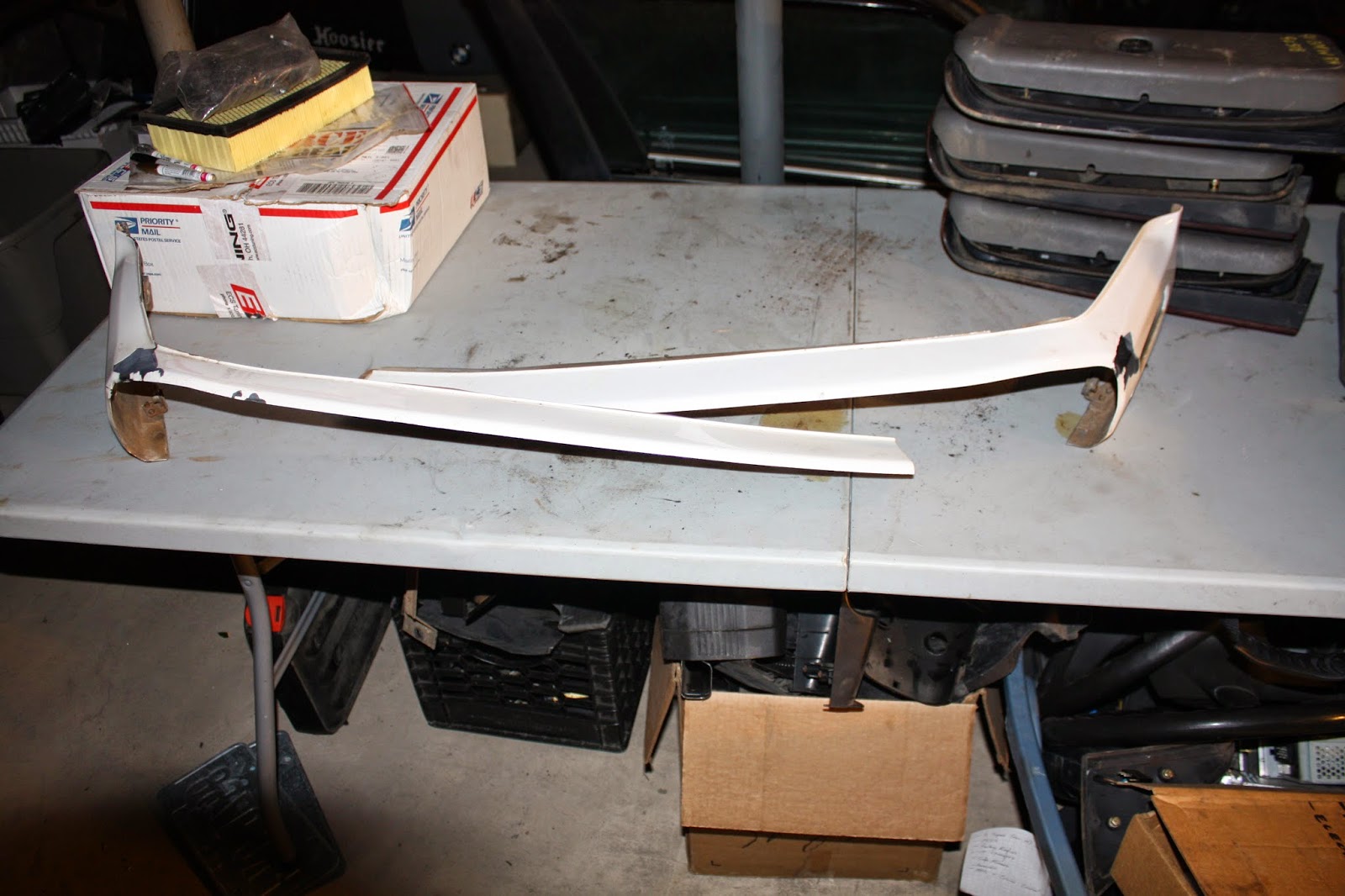 KrEvCon BMW Parts: E30 Front Bumper Trim