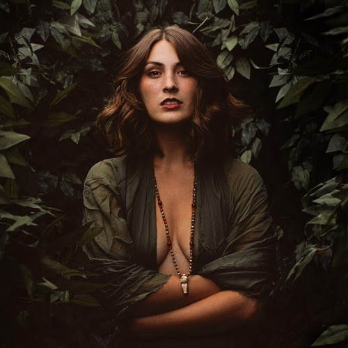 Becca Roth Shares New Single Attached Caesar Live N Loud