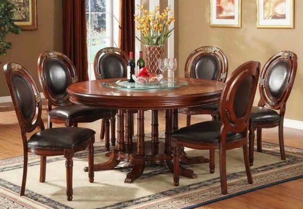 Round tables are more than just decoration!