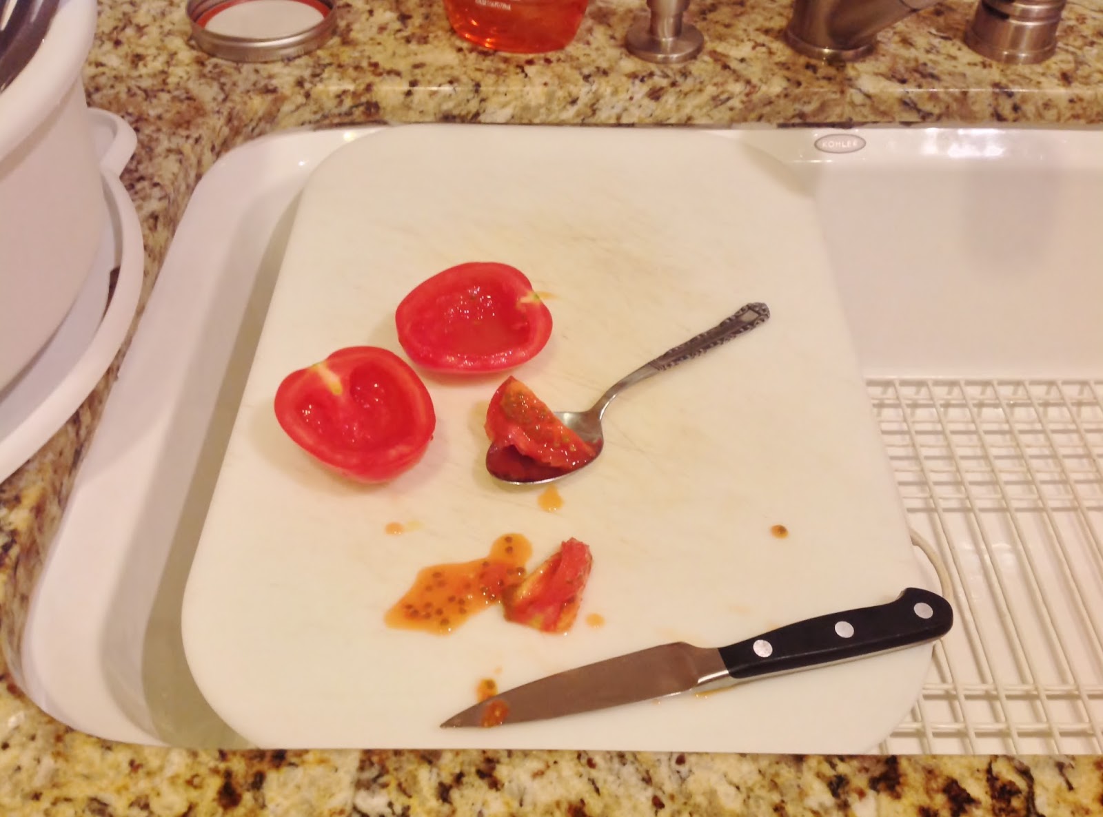 How to Deseed a Tomato