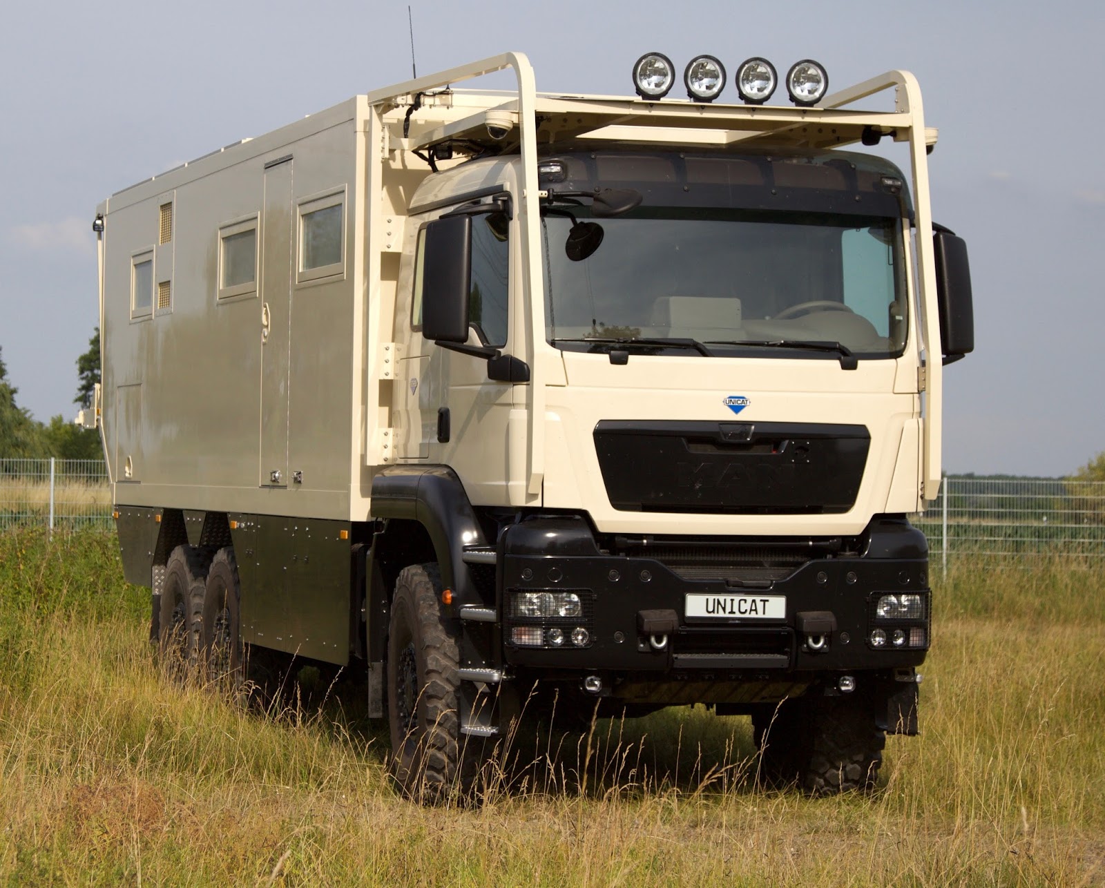 Unicat Terracross TC78 Family Suite