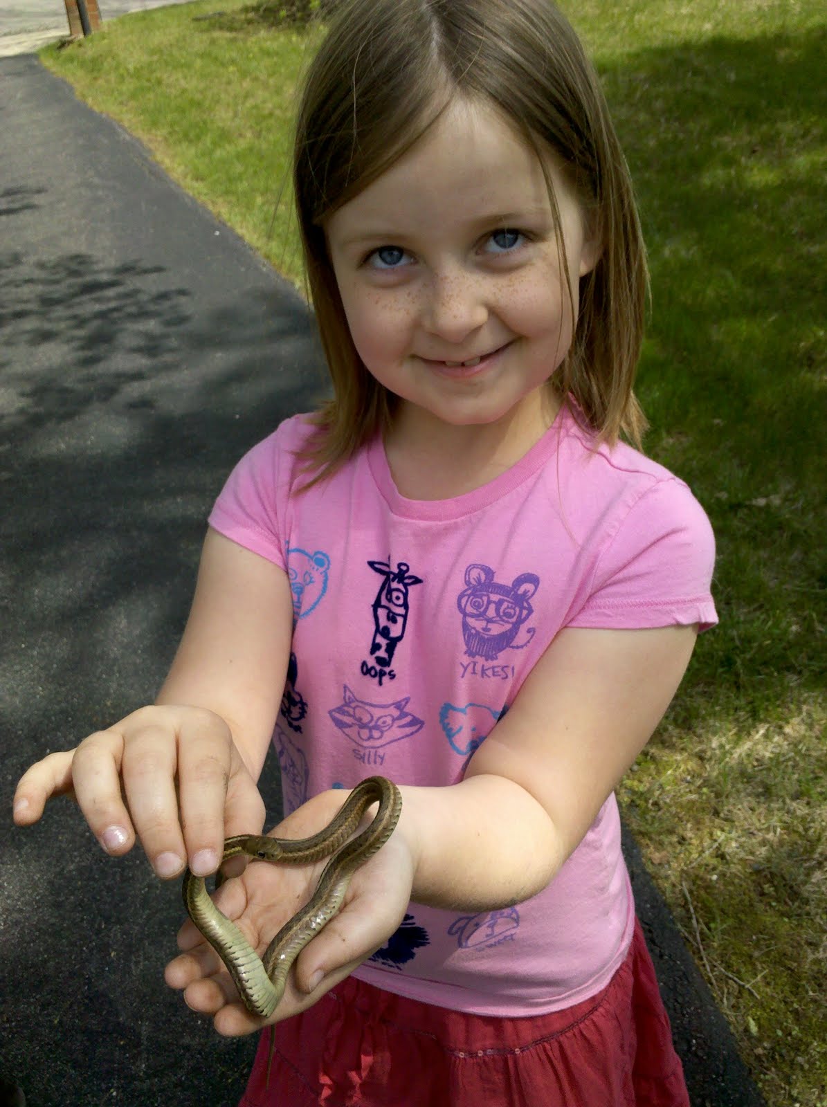 Fresh Eggs Farm: My Kids Hold Snakes!