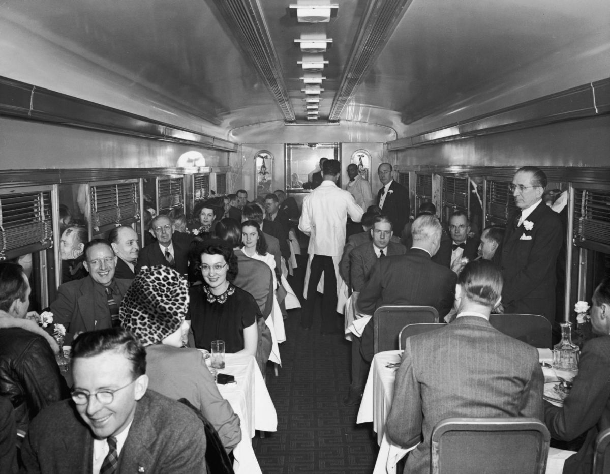 train travel 1940s