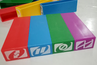 Cara bermain, menyusun, dan arti label/lambang UNO Stacko ...