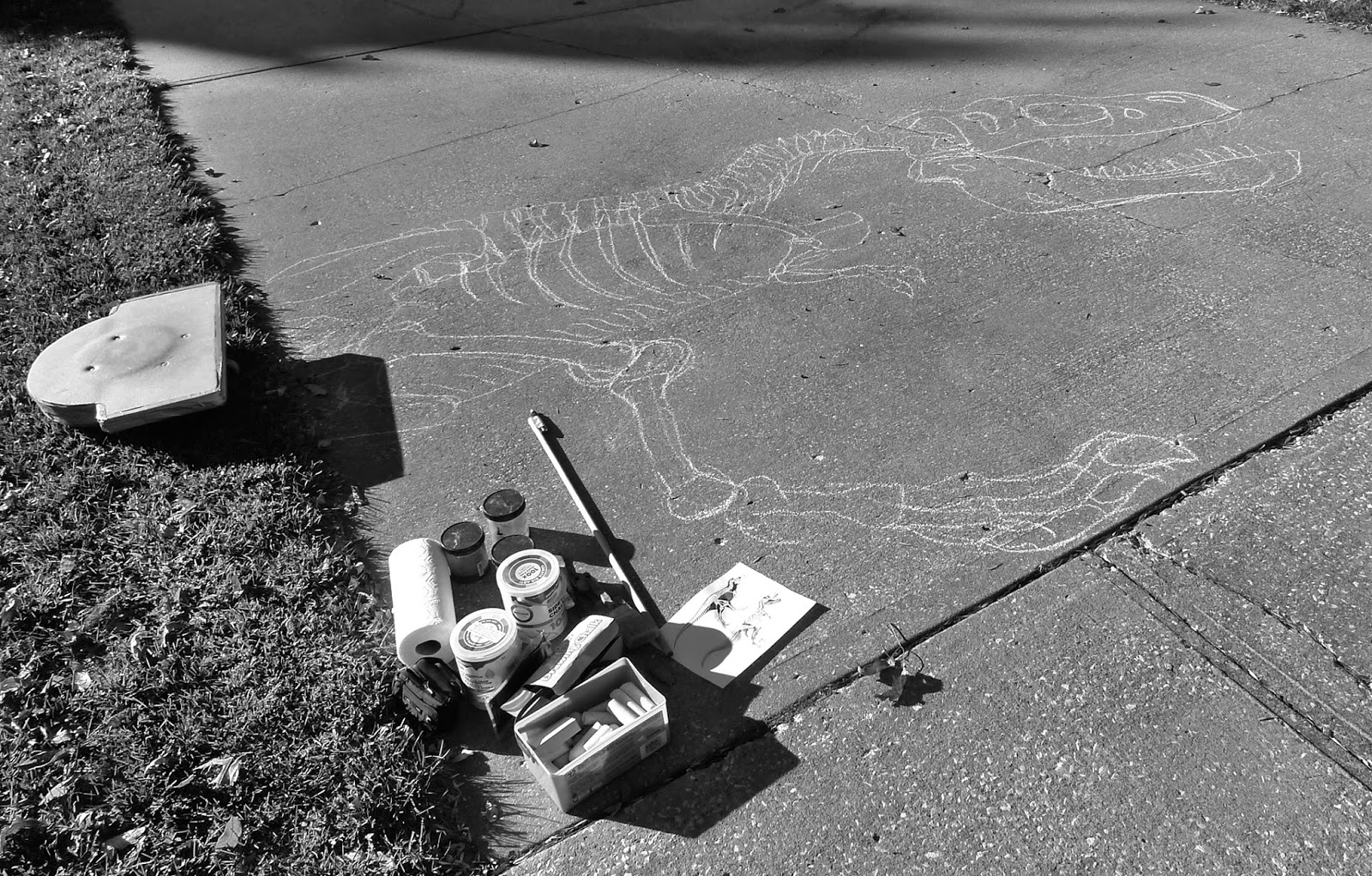 LUDstuff! CHALK ART TRex!