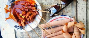 3 Sate Khas Lombok, Kuliner Dengan Rasa Seribu Dasyatnya! 3 Sate Khas Lombok, Kuliner Dengan Rasa Seribu Dasyatnya!