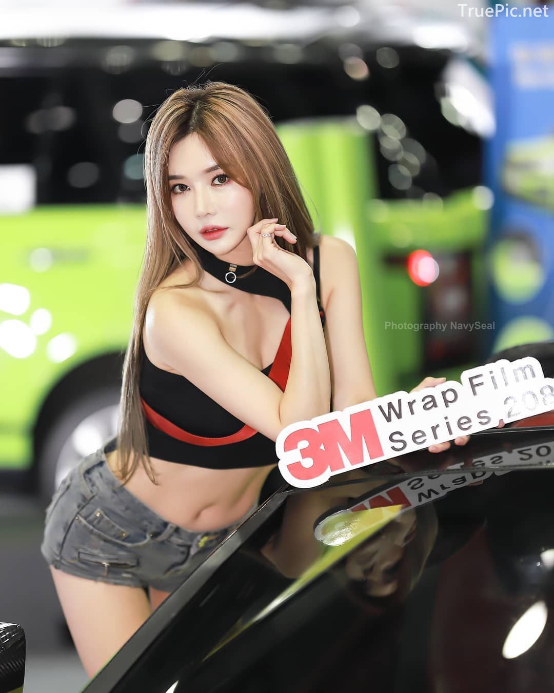 Korean Racing Model - Han Ga Eun - Seoul Auto Salon 2019 - Picture 26