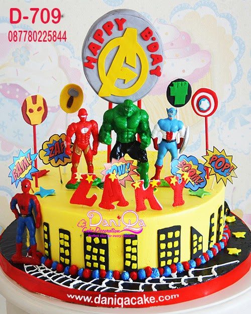 Sweety by Daniqa: Kue Ulang Tahun Avengers