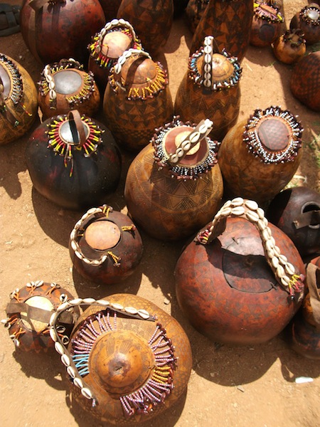 Culture, calebasse, tradition, saladier, récipient,  gourde, kora, instrument, musique, LEUKSENEGAL, Dakar, Sénégal,Afrique
