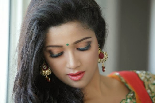 Malayalam Actress Photos without Dress Hot Saree Navel Hot Photos Miya