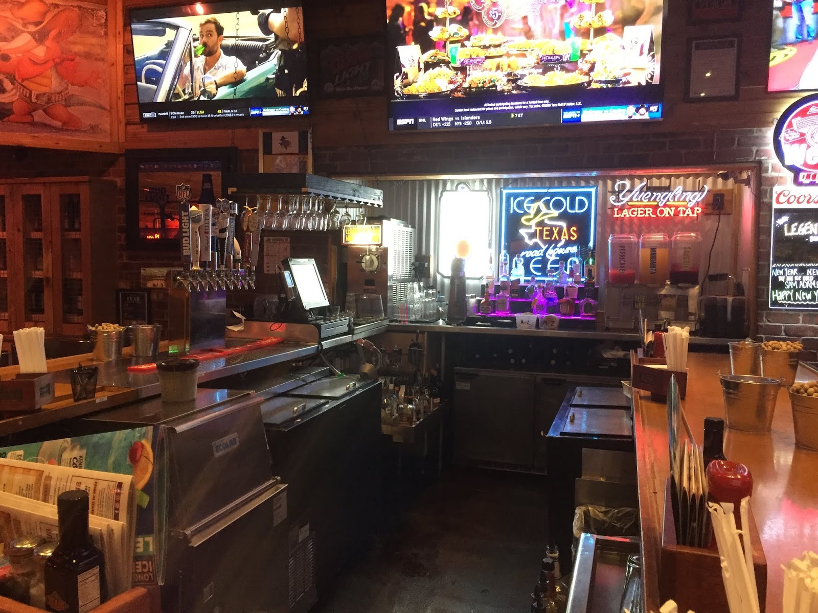 Retired Guys Beer Afternoon Texas Roadhouse Steakhouse, Lancaster