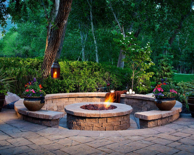 backyard%2Bpatio%2Bseating%2Barangement%2B%25284%2529