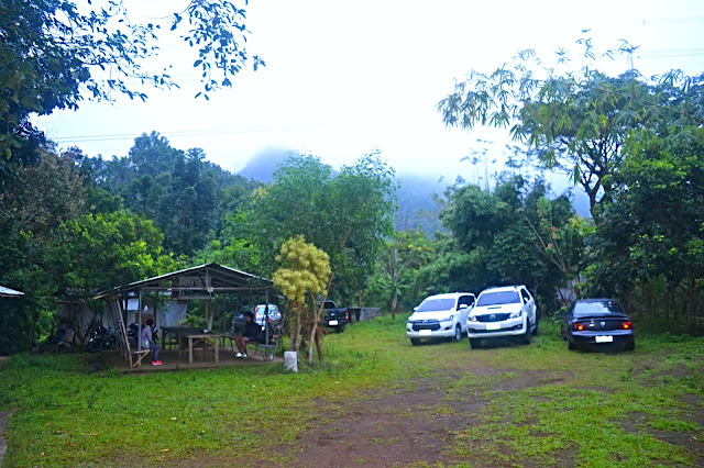 Jumpoff point and parking area.